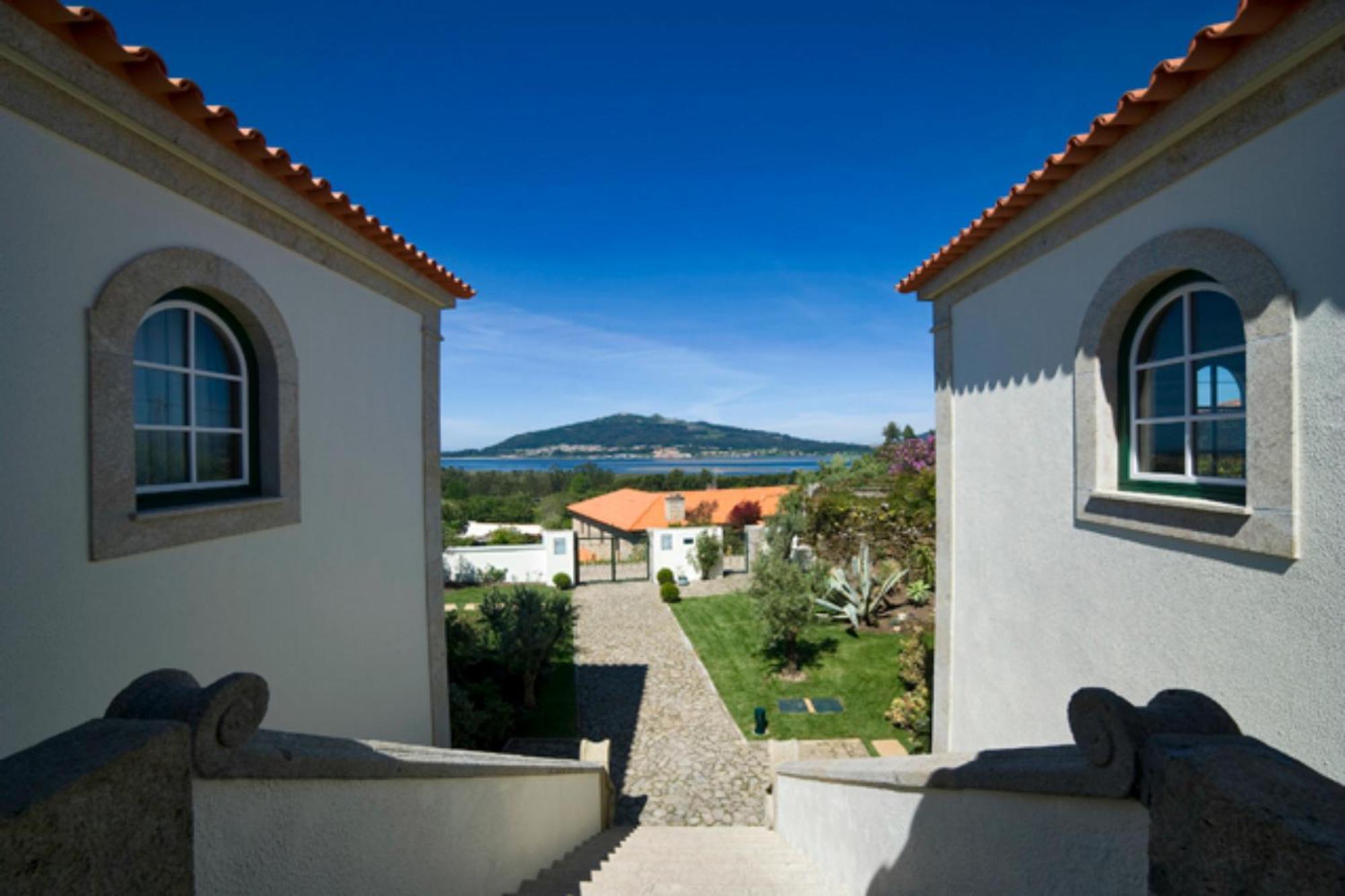 Hotel Rinoterra Minho Caminha Exterior foto